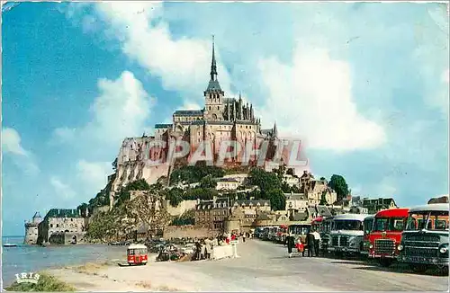 Cartes postales moderne Le mont saint michel vue generale l arrivee la greve Autobus