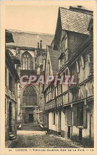 Cartes postales Lisieux vieilles maisons rue de la paix