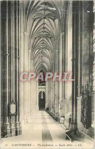 Ansichtskarte AK Canterbury The Cathedral Saouth Aisle