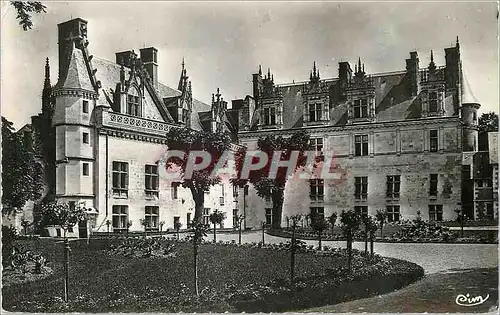 Cartes postales moderne En Touraine Les Chateaux de la Loire Amboise I et Le Chateau Facades Charles vii et Louis xii