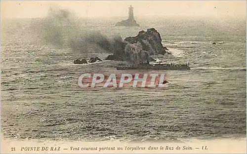 Cartes postales Pointe du Raz Vent courant portant un lorpilleur dans le Raz de Sein
