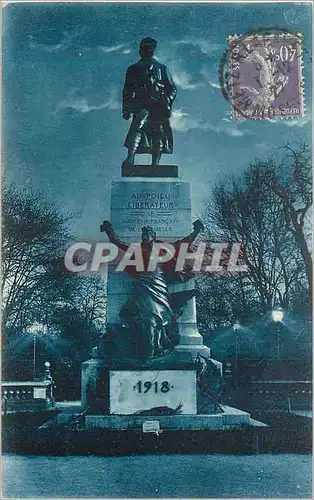 Cartes postales Metz la Nuit Monument du Poilu  Militaria