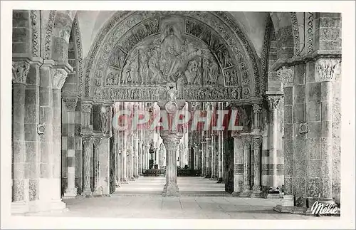 Cartes postales moderne Vezelay Yonne Eglise Abbatiale de la Madeleine xii siecle Le Narthex et la Nef