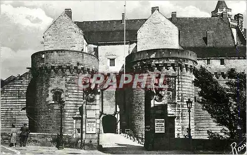 Cartes postales moderne Nantes Entree du Chateau xv s Le Pont Levis