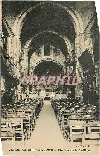 Cartes postales Les Saintes Maries de la Mer Interieur de la Basilique