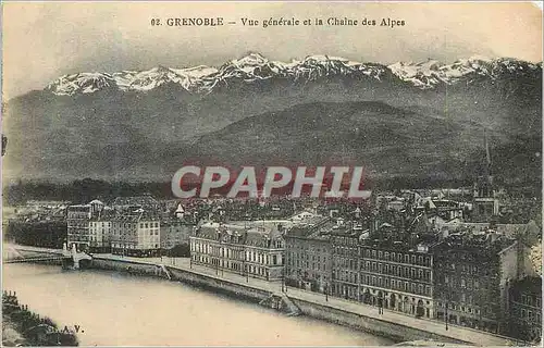 Cartes postales Grenoble Vue generale et la Chaine des Alpes