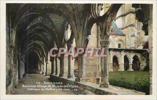 Cartes postales moderne Soissons Ancienne Abbaye de St Jean des Vignes Interieur du Cloitre cote nord