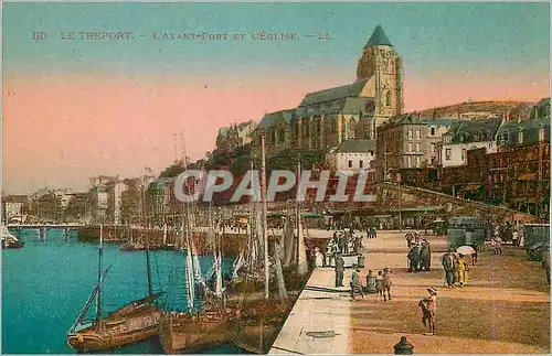 Cartes postales Le Treport L'Avant Port et l'Eglise Bateaux