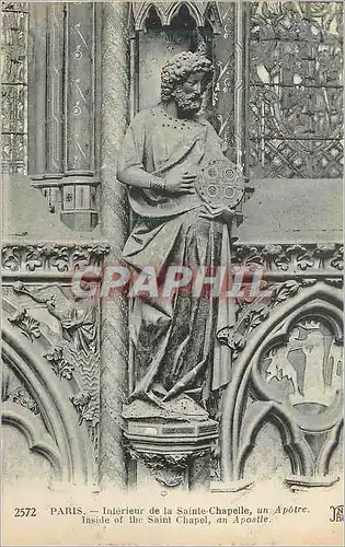 Cartes postales Paris Interieur de la Sainte Chapelle Un Apotre