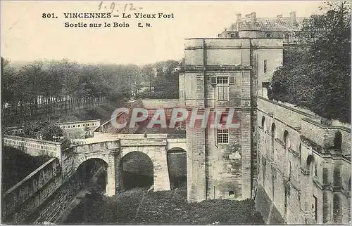 Ansichtskarte AK Vincennes le Vieux Fort Sortie sur le Bois