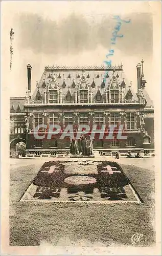 Cartes postales moderne Calais L'Hotel de Ville et les Bourgeois