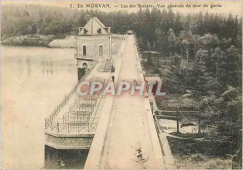 Cartes postales En Morvan Lac des Settons Vue Generale du Mur de Garde