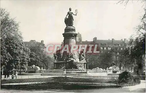 Cartes postales moderne Lyon la Place Carnot et le Monument de la Republique