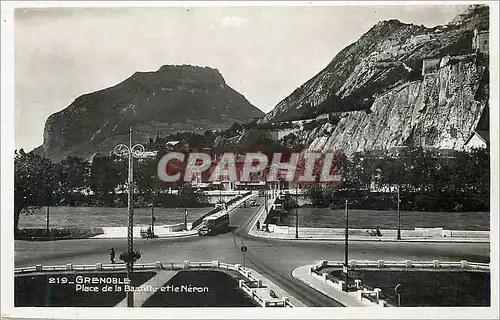 Cartes postales moderne Grenoble Place de la Bastille et le Neron