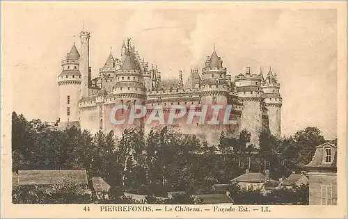 Ansichtskarte AK Pierrefonds Le Chateau Facade Est