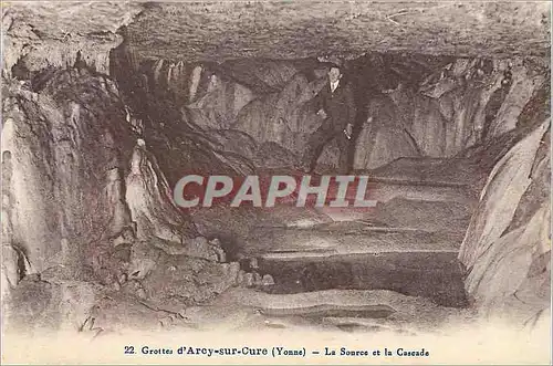 Ansichtskarte AK Grottes d'Arcy sur Cure (Yonne) La Source et la Cascade