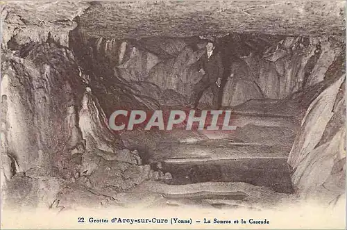 Cartes postales Grottes d'Arcy sur Cure (Yonne) La Source et la Cascade
