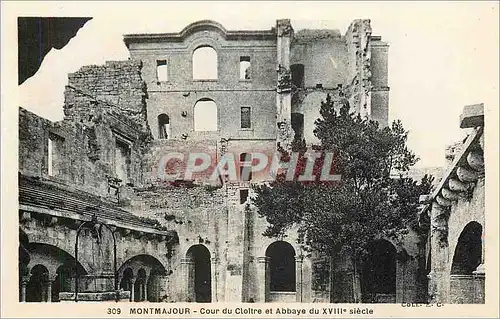 Ansichtskarte AK Montmajour Cour du Cloitre et Abbaye du XVIIIe siecle