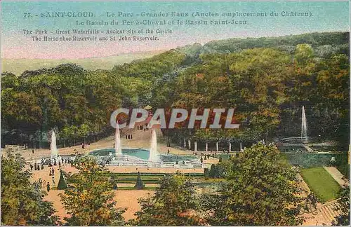 Ansichtskarte AK St Cloud Le Parc Grandes Eaux (Ancien emplacement du Chateau) Le Bassin du Fer a Cheval et le Ba