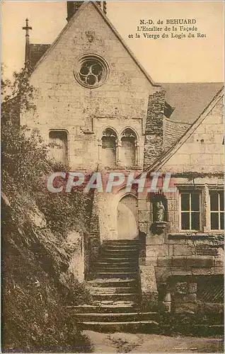 Cartes postales N D de Behuard L'Escalier de la Facade et la Vierge du Logis du Roi