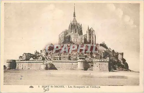 Cartes postales Mont St Michel Les Remparts et l'Abbaye