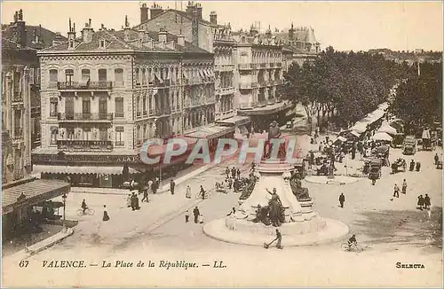 Cartes postales Valence La Place de la Republique