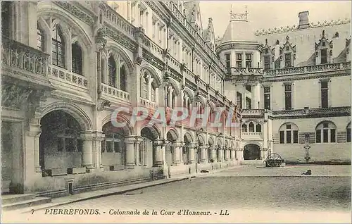 Cartes postales Pierrefonds Colonnade de la Cour d'Honneur
