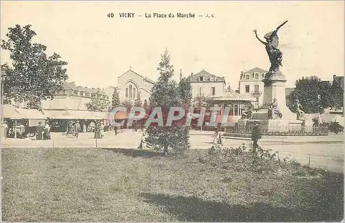 Cartes postales Vichy La Place du Marche