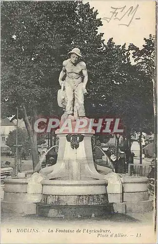 Cartes postales Moulins La Fontaine de l'Agriculture Place d'Allier