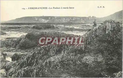 Cartes postales Arromaches Les Rochers a maree basse