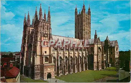 Cartes postales moderne Canterbury Cathedral The noble proportions of this magnificent Cathedral are well illustrated in
