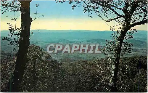 Moderne Karte A Tiny Village Viewed from the skyline Drive nestles in the valley between the Massanutten and t