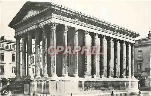 Cartes postales moderne Nimes (Gard Maison carree)