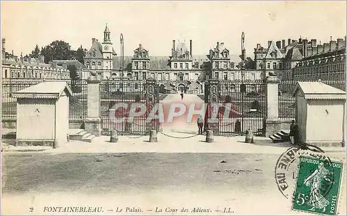 Cartes postales Fontainebleau Le Palais La Cours des Adieux