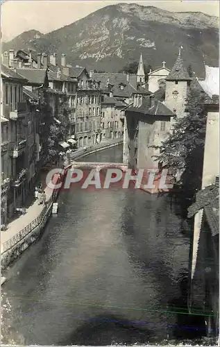 Cartes postales moderne Annecy Canaux et Vieux Quartiers le Mont Veyrier