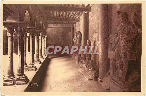 Cartes postales Aix en Provence (B du R) Cathedrale Saint Sauveur Interieur du Cloitre Une Galerie