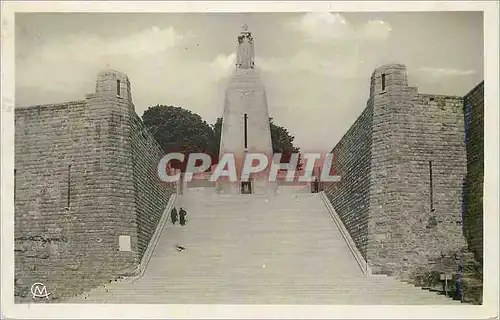 Moderne Karte Monument A la Victoire et aux Soldats de Verdun Militaria
