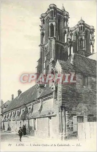 Ansichtskarte AK Laon L'Ancien Cloitre et la Cathedrale