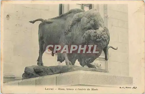 Cartes postales Laval Bison Bronze de l'Entree du Musee
