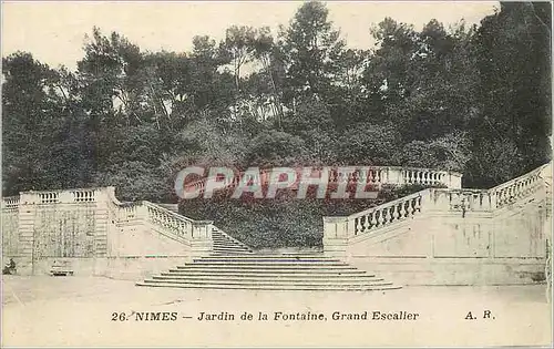 Ansichtskarte AK Nimes Jardin de la Fontaine Grand Escalier