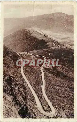 Cartes postales moderne Le Cantal Pittoresque Le Refuge et le Grand Tournant de la Route du Puy Mary