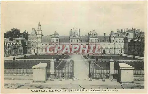 Ansichtskarte AK Chateau de Fontainebleau La Cour des Adieux