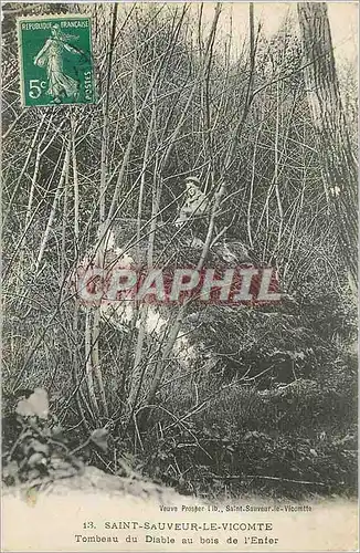 Cartes postales Saint Sauveur Le Vicomte Tombeau du Diable au Bois de l'Enfer