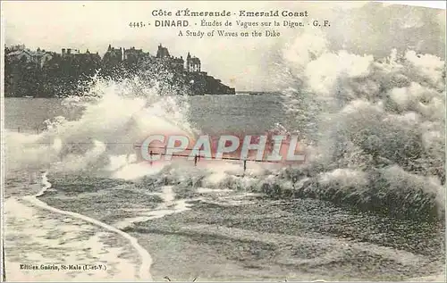 Cartes postales Dinard Cote d'Emeraude Etudes de Vagues sur la Digue