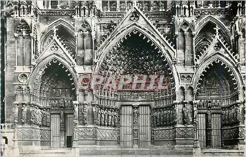 Cartes postales moderne Amiens (Somme) La Cathedrale Le Grand Portail