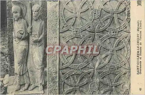 Cartes postales Saint Guilhem le Desert (Herault) Ornements et Statues de l'Ancien Cloitre