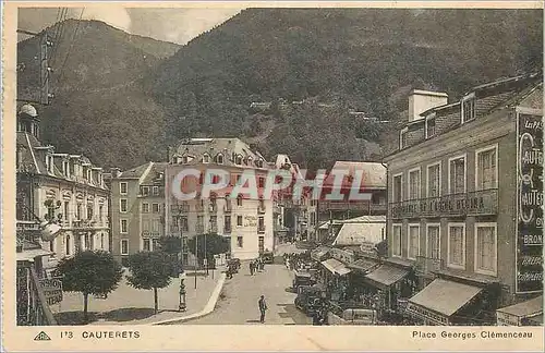 Cartes postales Cauterets Place Georges Clemenceau