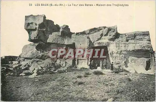 Ansichtskarte AK Les Baux (B du Rh) La Tour des Banes Maison des Troglodytes