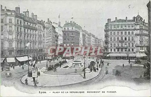 Cartes postales Lyon Place de la Republique Monument de Carnot