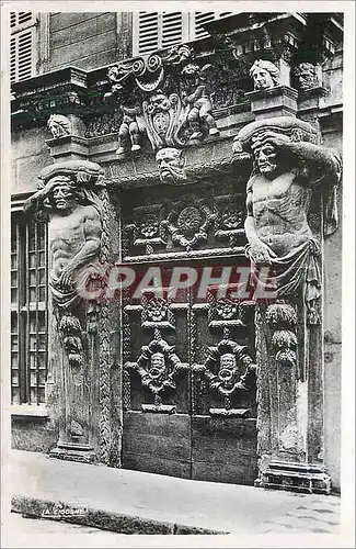 Cartes postales moderne Frejus Porte des Cariatides